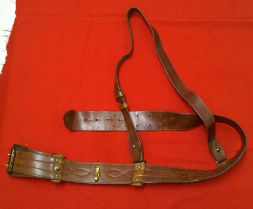 Sam browne belt - browne,