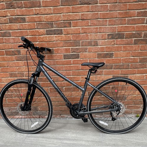 Merida crossway hybrid bike - 40,