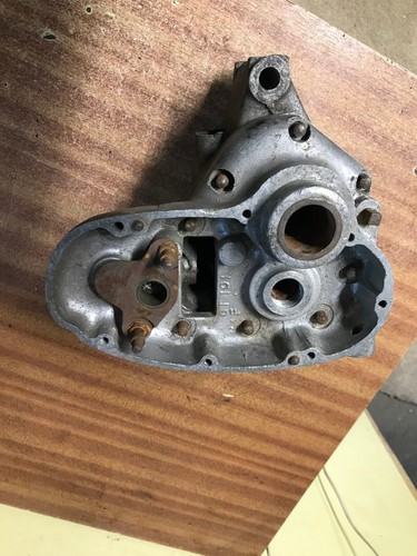 Norton lay down gearbox case - gearbox,