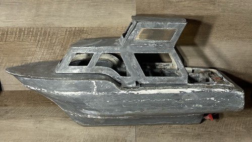 Vintage zinc wood cabin - vintage,