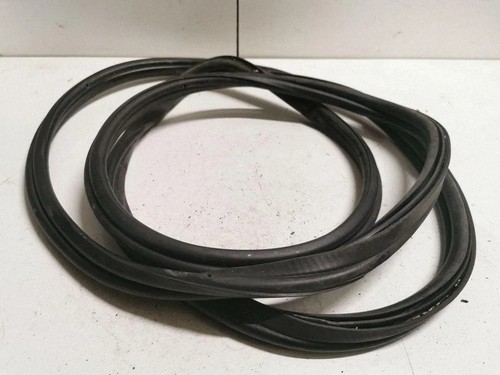 Bmw f30 f80 rubber seal - bmw, end