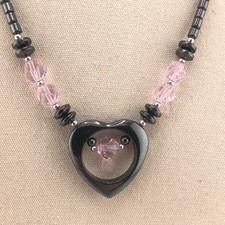 VINTAGE Heart Pendant Necklace