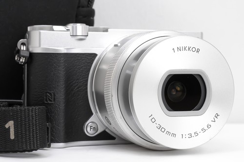 Nikon silver 20 8mp - nikon, j5