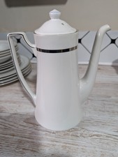 Crown Ming Fine China Classic Gold by Jian Shiang Coffee Pot.