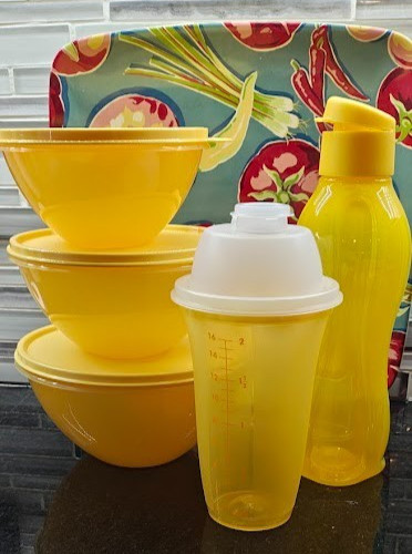 Tupperware set bowls - set, of