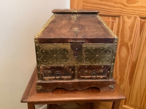 Early 19thc indian dowry box - 19thc,