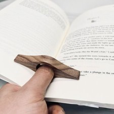 1x Lovers Wooden Bookmarks