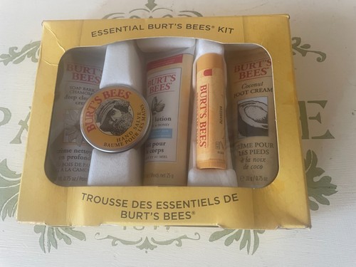 Burt bees body lotion - burt's,