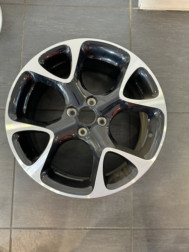 Renault alloy wheels - renault,