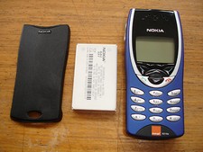 Genuine Nokia 8210 MOBILE UNLOCKED, GENUINE FASCIA, FAST DISPATCH