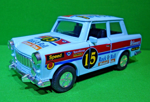 1989 diecast trabant - 1:36, 601