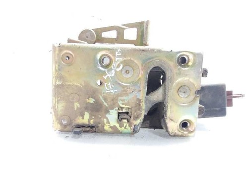 913875 4668174 rear door lock