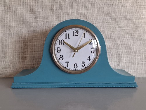Vintage mantle clock - mantle, clock,
