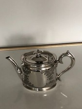 SILVER PLATED VICORIAN TEA POT (SPTP-32G)