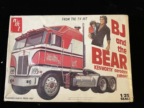 Vintage amt matchbox and - matchbox,