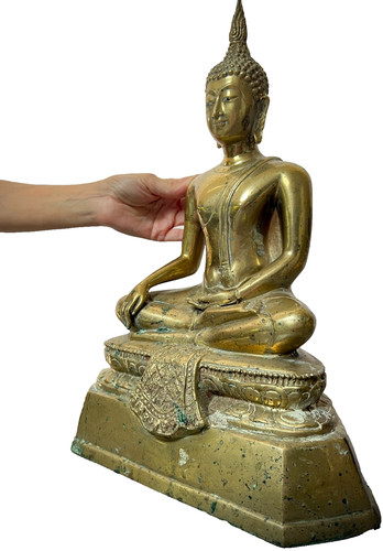 Antique thai bronze buddha - thai,