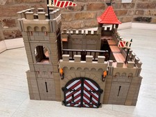 Playmobil 3667 – Medieval Knights Castle + Instructions + Bonus Items