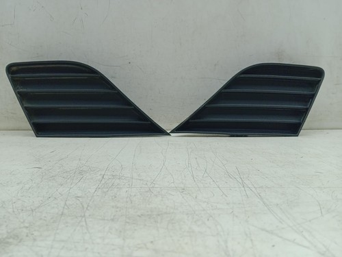 Toyota avensis grille trim - toyota,