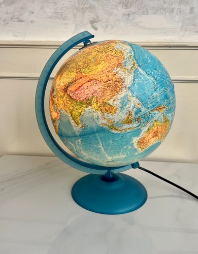 Illuminated world globe - world, rico