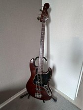 Fender Japan Traditional 60s Jazz Bass Walnut Electric Bass Guitar Used Product