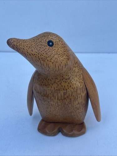 Dcuk penguin hand - dcuk, carved