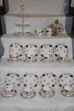 111391* Vintage English Bone