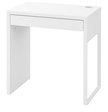 WHITE IKEA MICKE DESK 73 X
