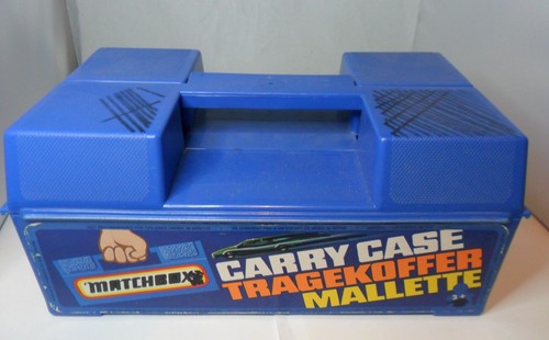Matchbox car carry case - 24,