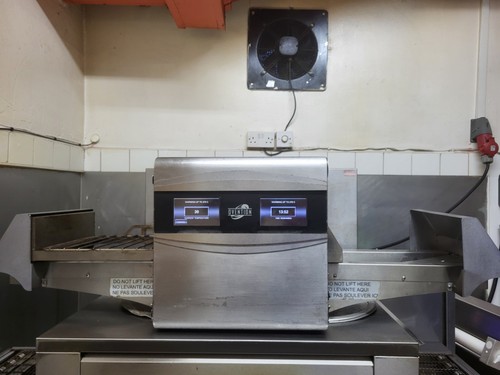 Conveyor pizza oven - oven,