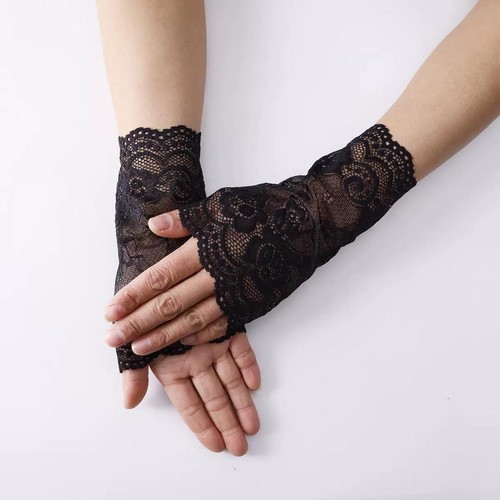 Black short lace fingerless - short,