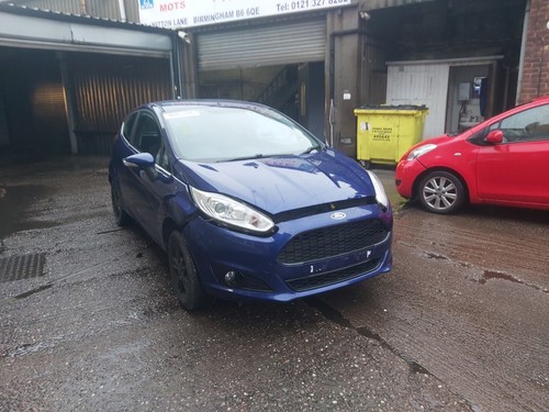 Ford fiesta mk7 zetec s - ford,