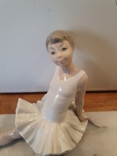 Lladro Nao Ballerina Porcelain