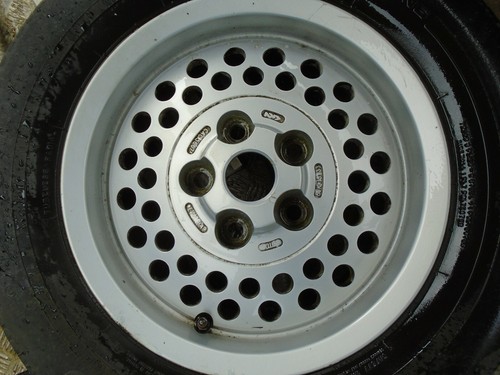 Jaguar xjs pepper - pot, wheel