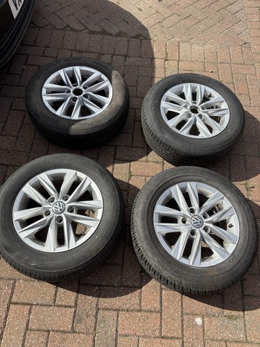 Volkswagen caddy highline - 15",
