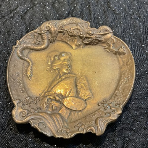 Japanese bronze plate meiji - bronze,