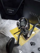 Shimano Stella 4000MHG Spinning Reel Near Mint Condition with Accessories