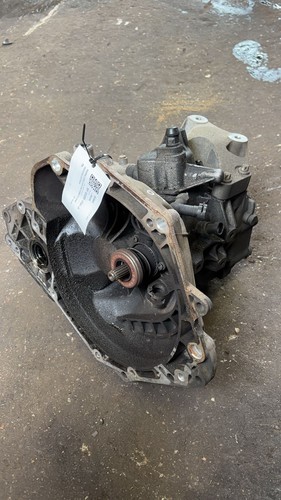 Vauxhall corsa f13 gearbox 5 - corsa, d
