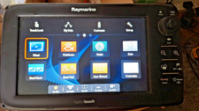 Raymarine E9 hybrid touch