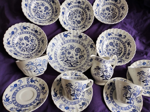 Meakin blue nordic bowls - &,