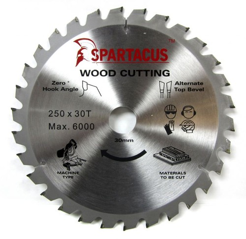 Spartacus wood cutting - spartacus, saw