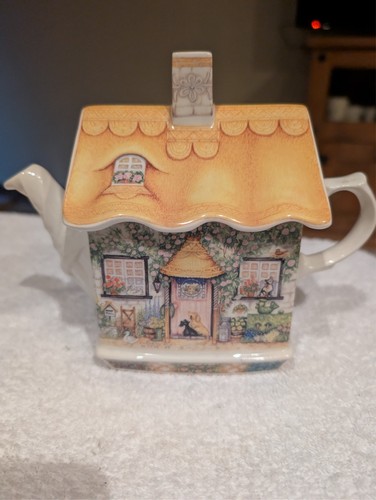 James sadler teapot - sadler, country