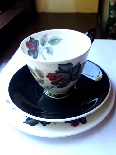 Vintage royal albert - vintage,