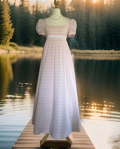 Regency style pink day dress - pink,