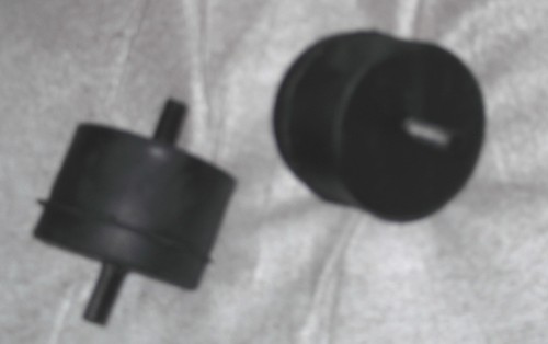 Ford round engine mounts - ,