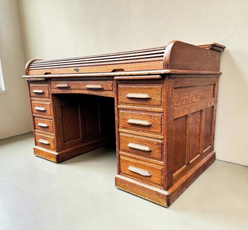 Large antique oak roll - antique,
