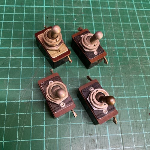 Vintage arrow toggle switch - arrow,
