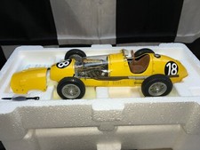 1:18 Exoto GPC97194 Jacques