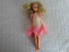 Vintage 1983 Hornby Flower