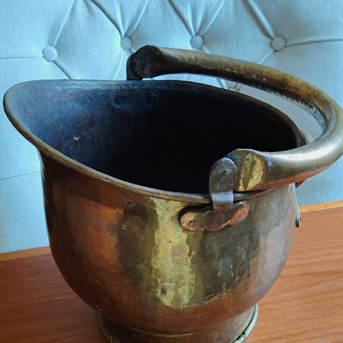 Hammered copper cauldron - cauldron, with