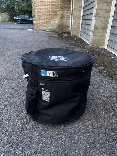 Protection racket 16 - protection,